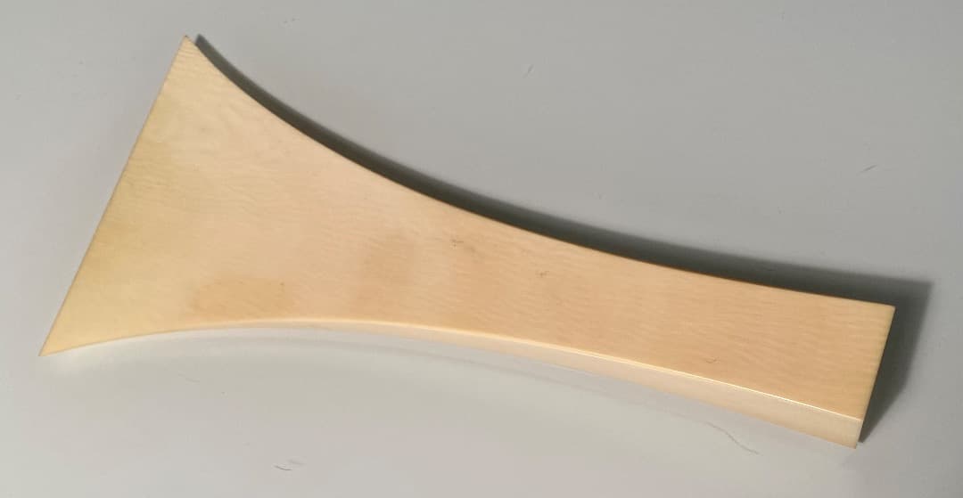 三味線　撥　象牙調天然素材撥と木撥2本の３本セット