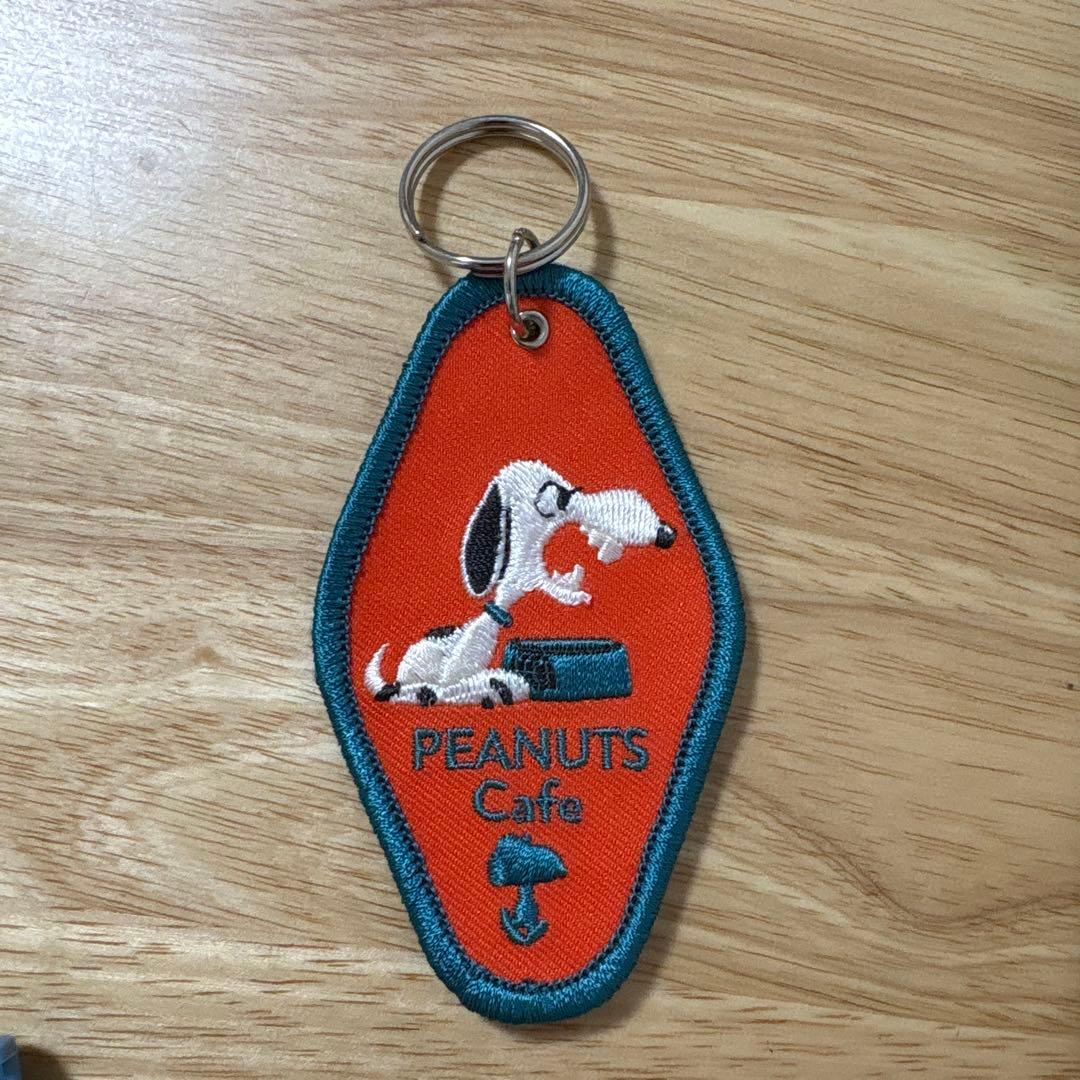 PEANUTS Cafe スヌーピー キーホルダー