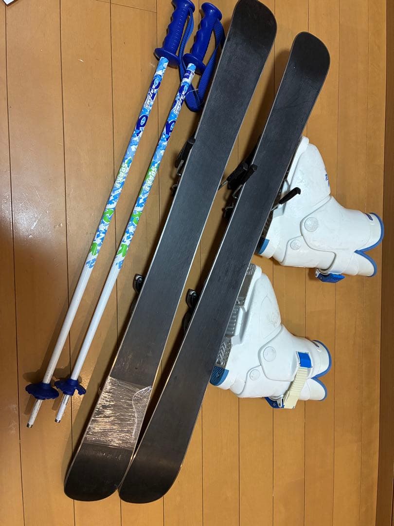 美品KAZAMA 板86cmスキーセット靴18or19or20cm - メルカリ