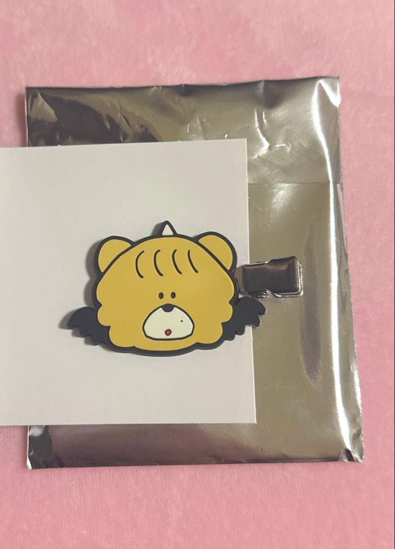 あいみょん 参戦 ヘアクリップ ライブ ドルフィンアパート - メルカリ