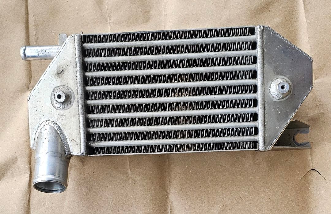 ekスポーツ　H81W　GReddy アルミインタークーラー