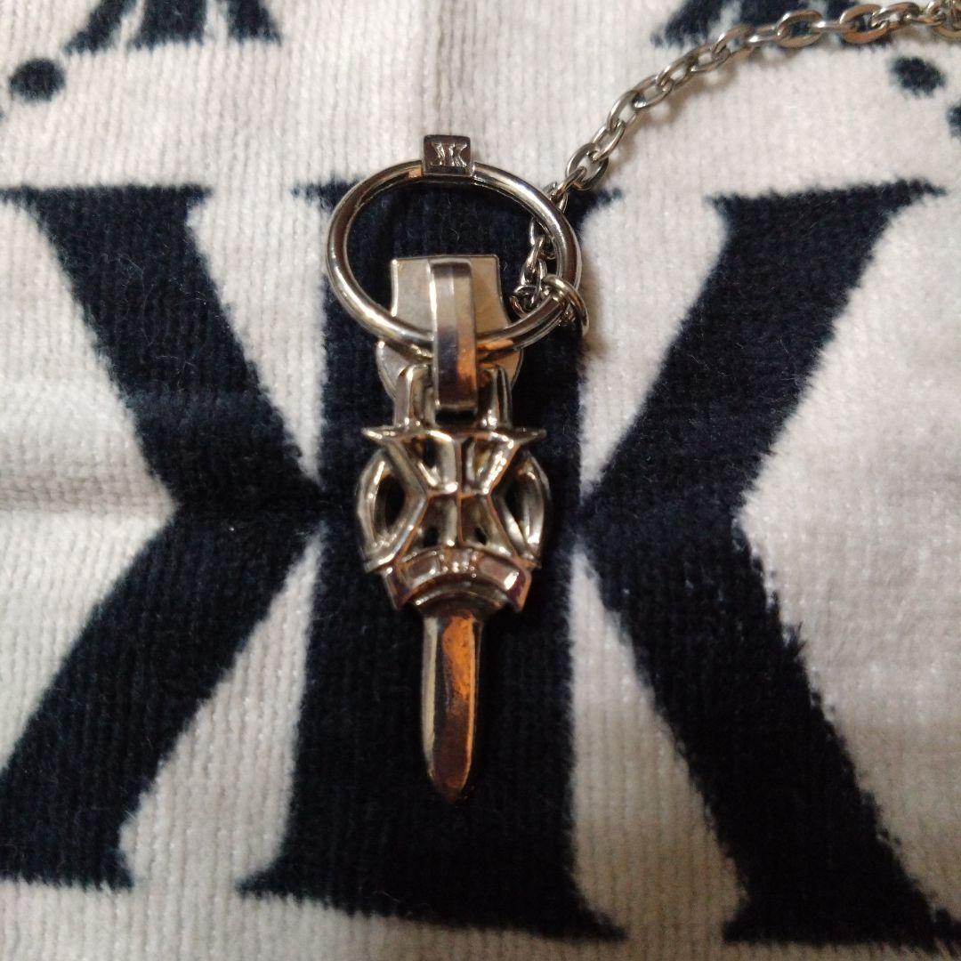 希少レア【吉川晃司】SMASH THE PANDORAツアーネックレス - メルカリ