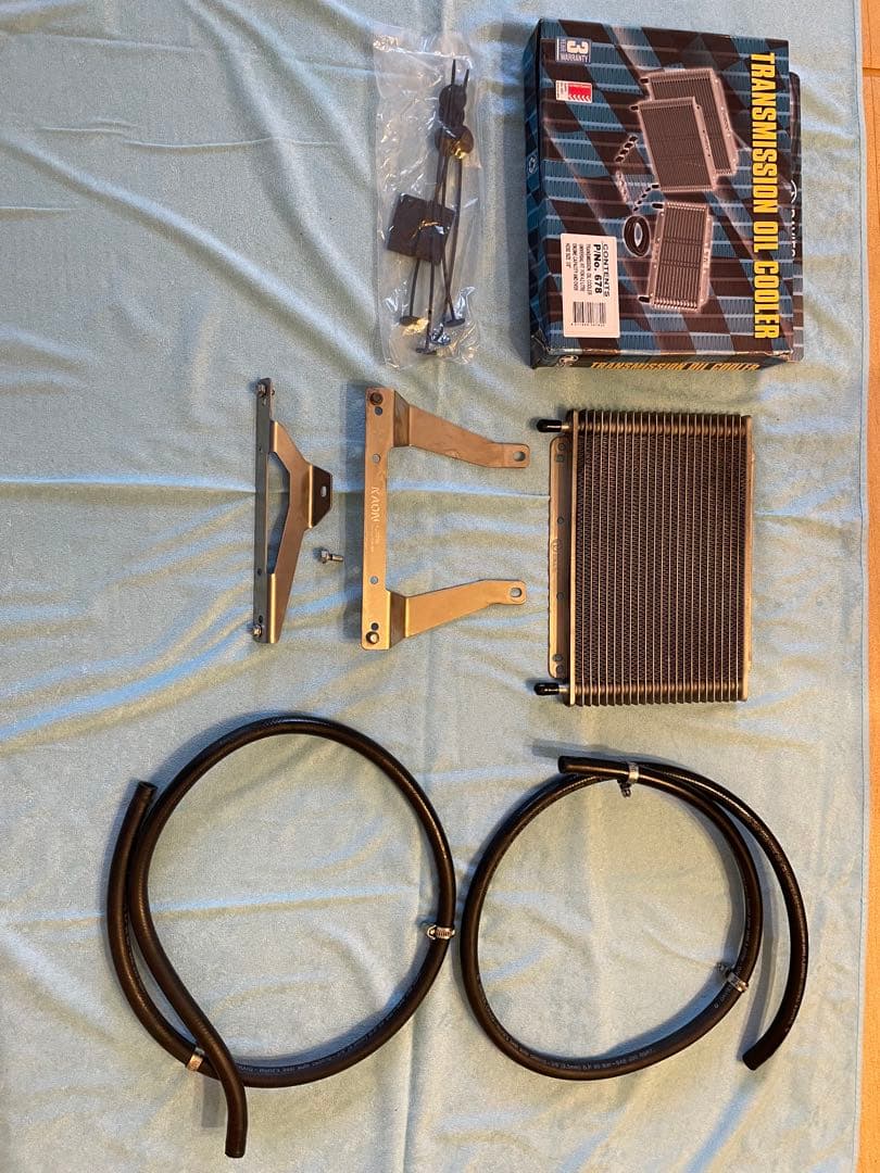 トヨタプラド150後期ディーゼル　トランスミッションオイルクーラー