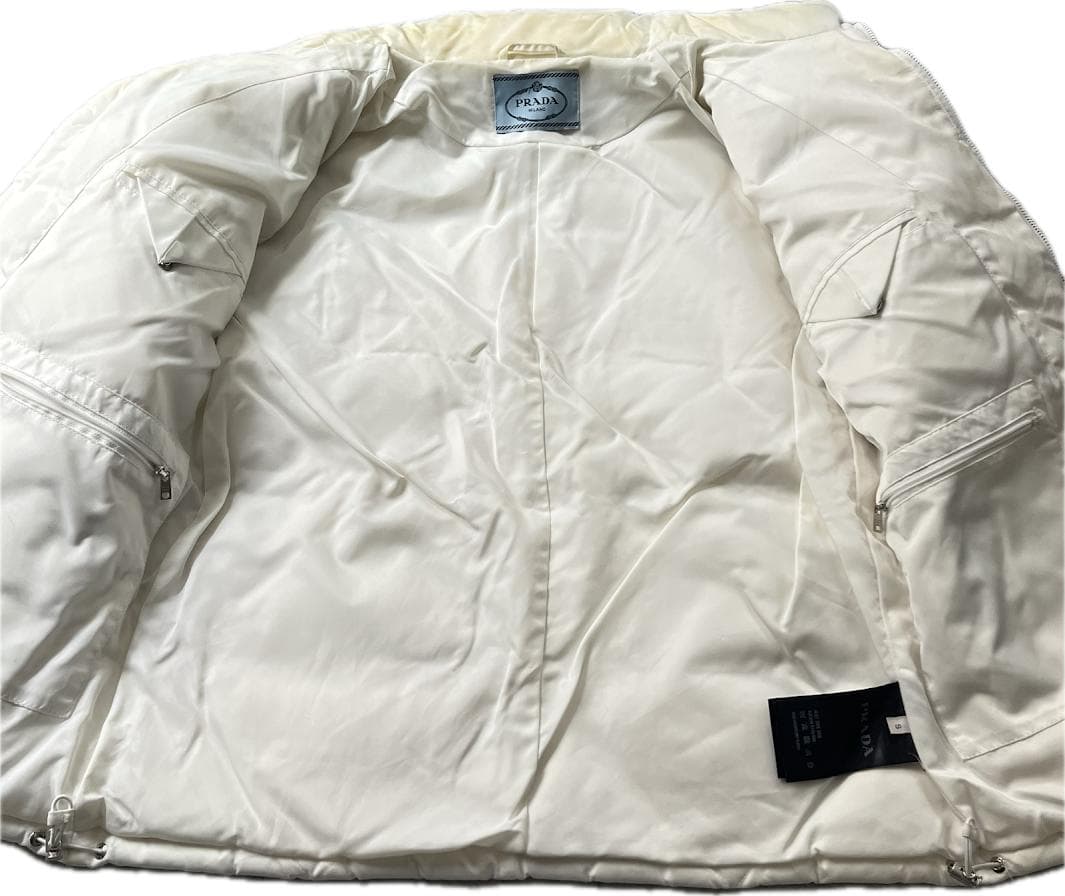 PRADA プラダ Re Nylon ギャバジン クロップド ダウンジャケット