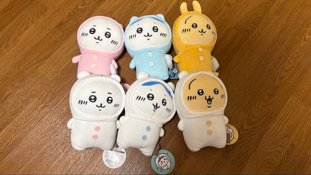 ちいかわ/ハチワレ/うさぎ ぬいぐるみ/チャームセット(バラ売り不可)