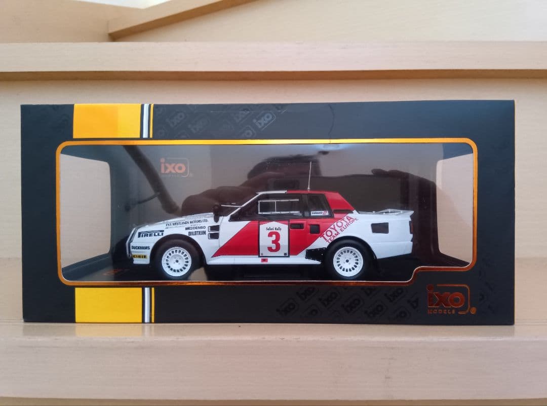 1/24 ixoトヨタ セリカ ツインカムターボ 1985年サファリラリー 1/24シリーズ トヨタ セリカ ツインカムターボ TA64 1985 サファリ