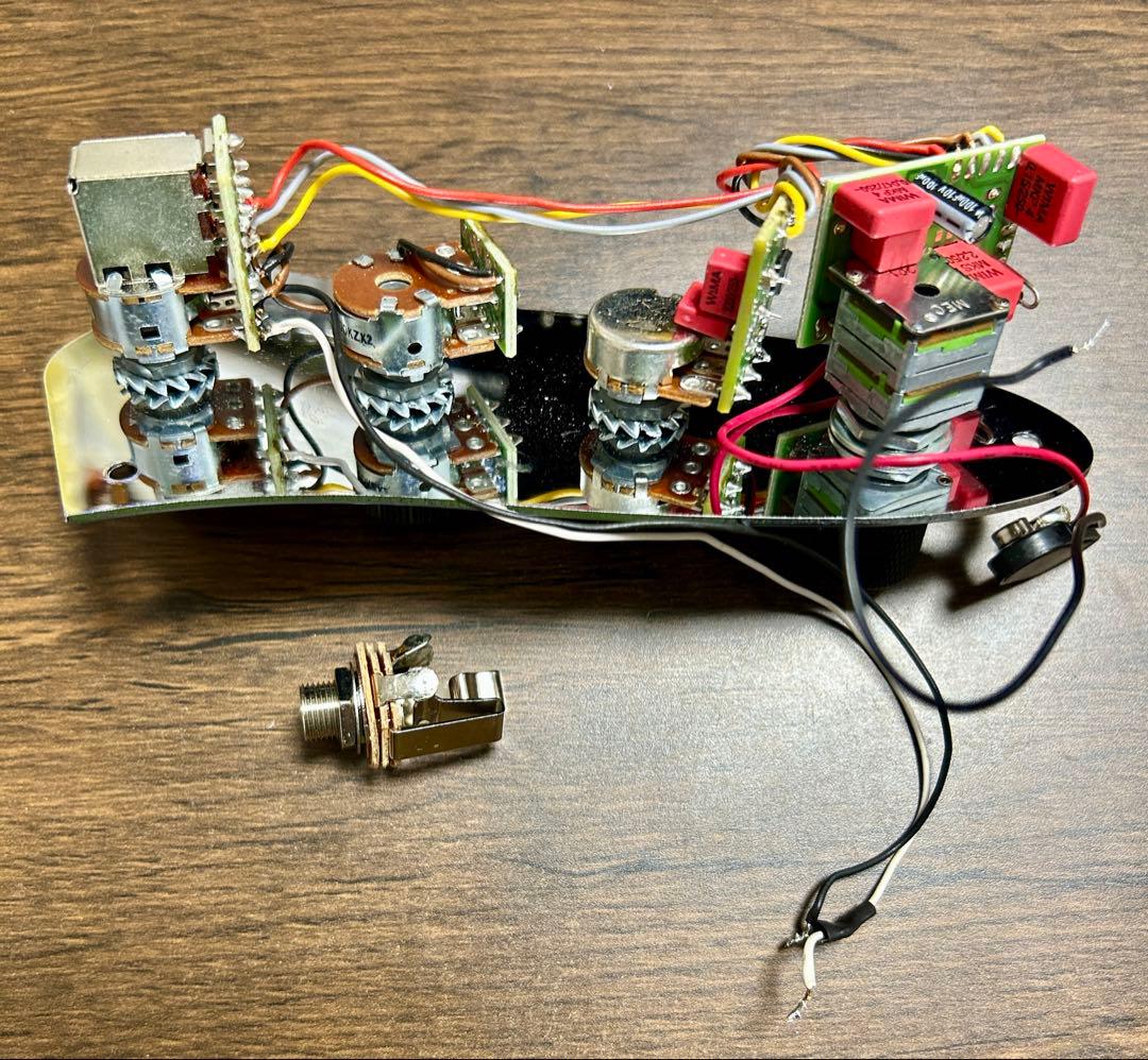 gfc 8弦 エレキギター 保証書付きの通販はau PAY マーケット - 輸入