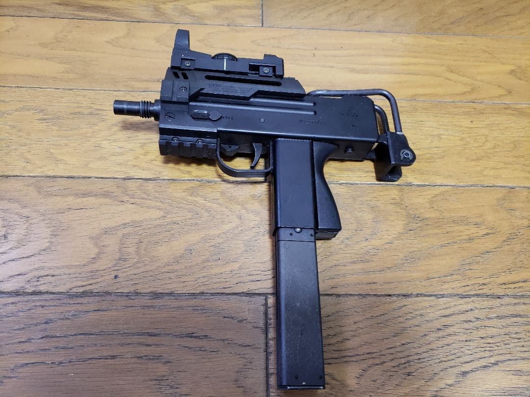 モデルガン　M11マシンガン