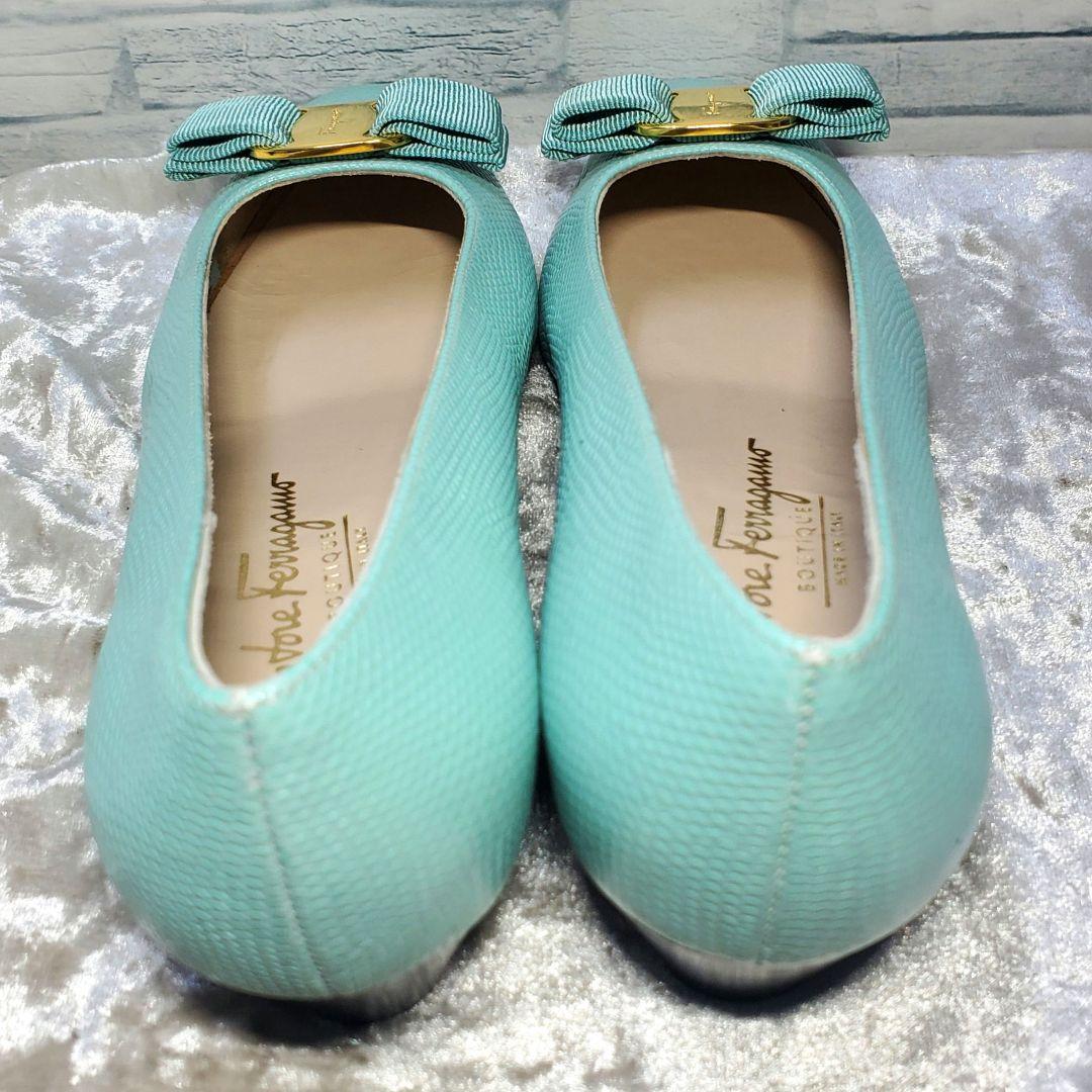 【ワケ有未使用級】サルヴァトーレフェラガモ 23.5cm パンプス ヴァラ 6D