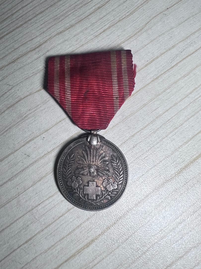 明治21年日本赤十字社 メダル/社員章 - メルカリ