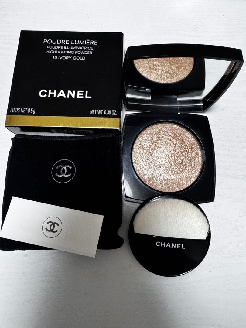 CHANEL プードゥル ルミエール10 アイヴォリーゴールド フェイス