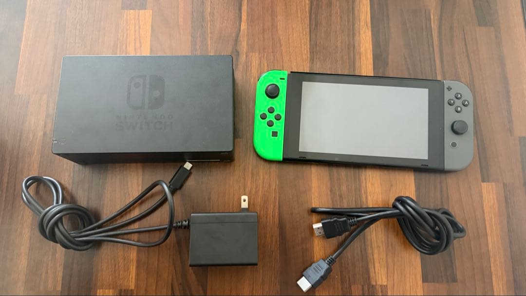 Nintendo Switch グリーン/ブラック 本体 - Nintendo Switch 本体