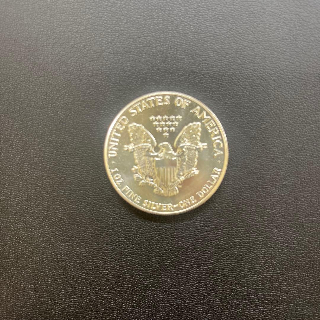 イーグル銀貨 1987年 アメリカ ウォーキングリバティ - メルカリ