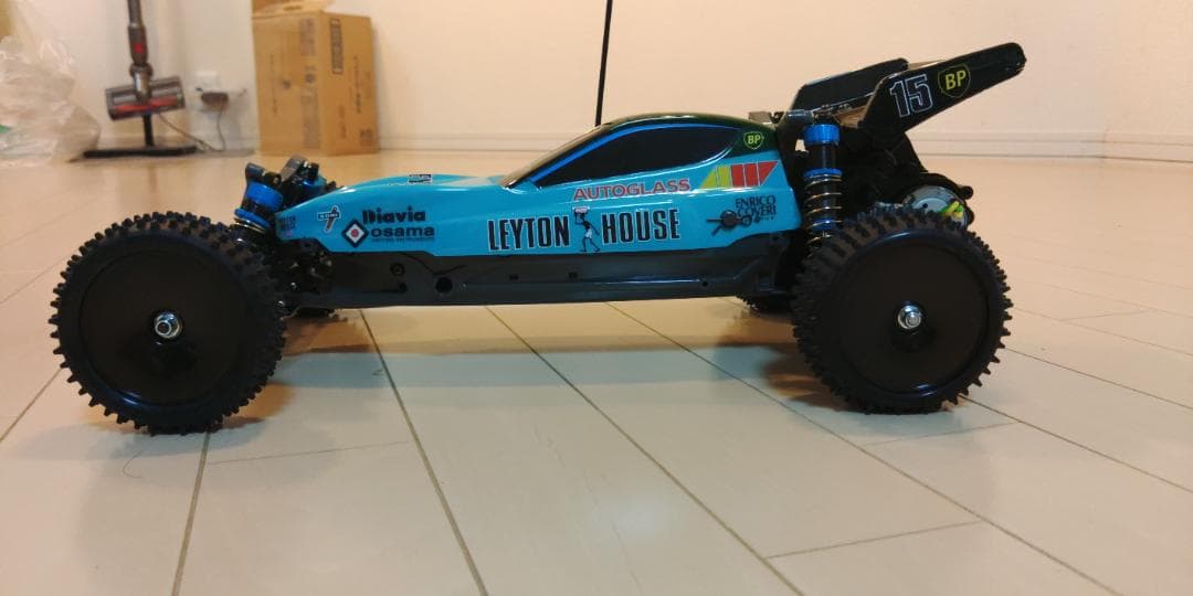 美品・走行2回】タミヤ DT-03 OPパーツ付き LEYTON HOUSE - メルカリ