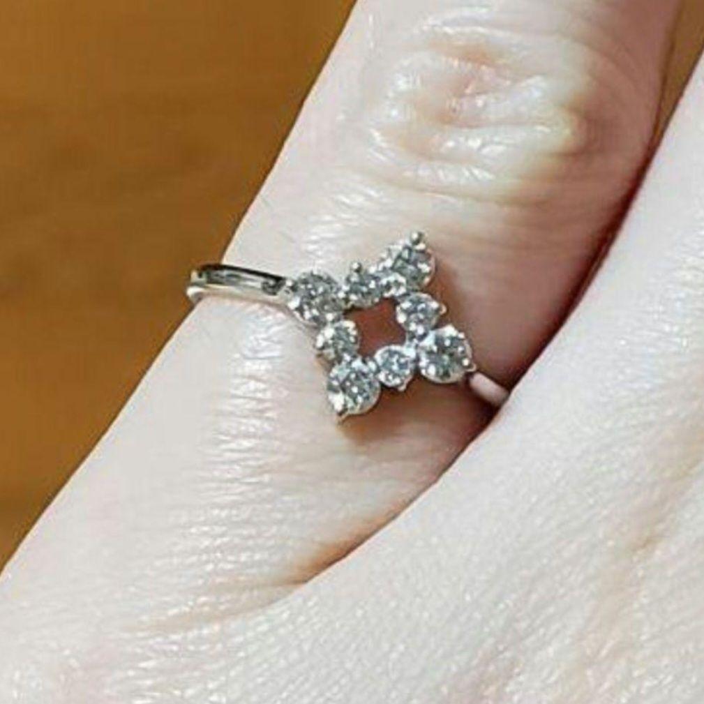 １点物♪　K18WG　0.3ct　ダイヤリング　5号