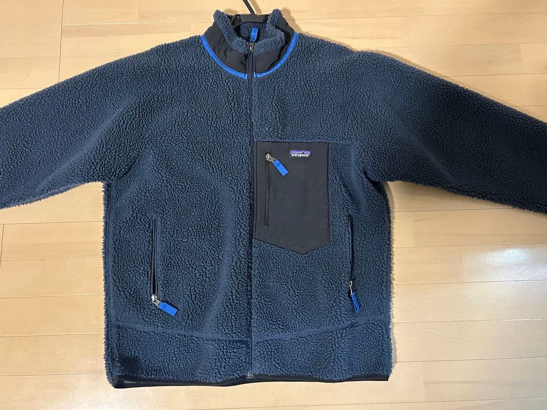 Patagonia ネイビー フリースジャケット