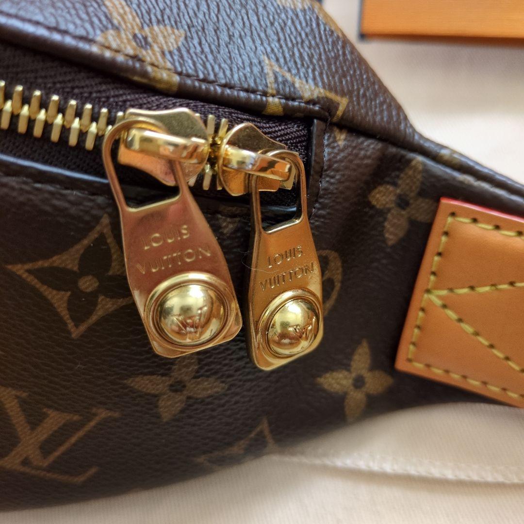 Louis Vuittonラッシュ・バムバッグ M14019 - メルカリ