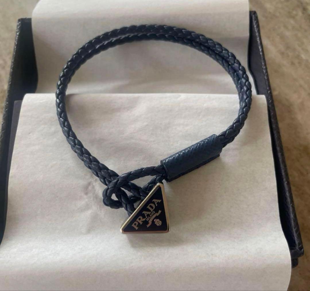 Prada メンズ　ブレスレット