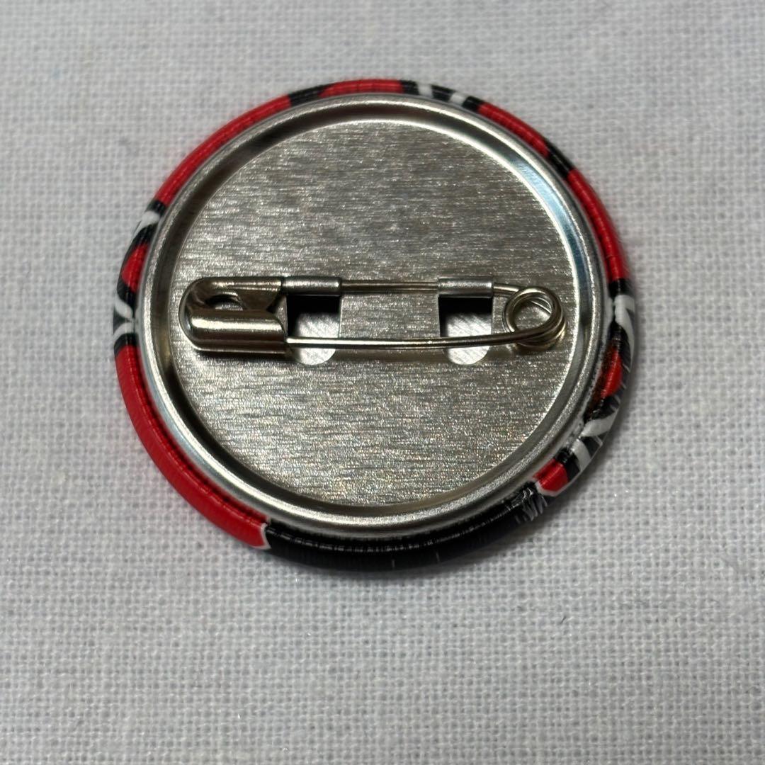 最終値下げ】ペルソナ5 喜多川祐介 アイコン缶バッジ - メルカリ