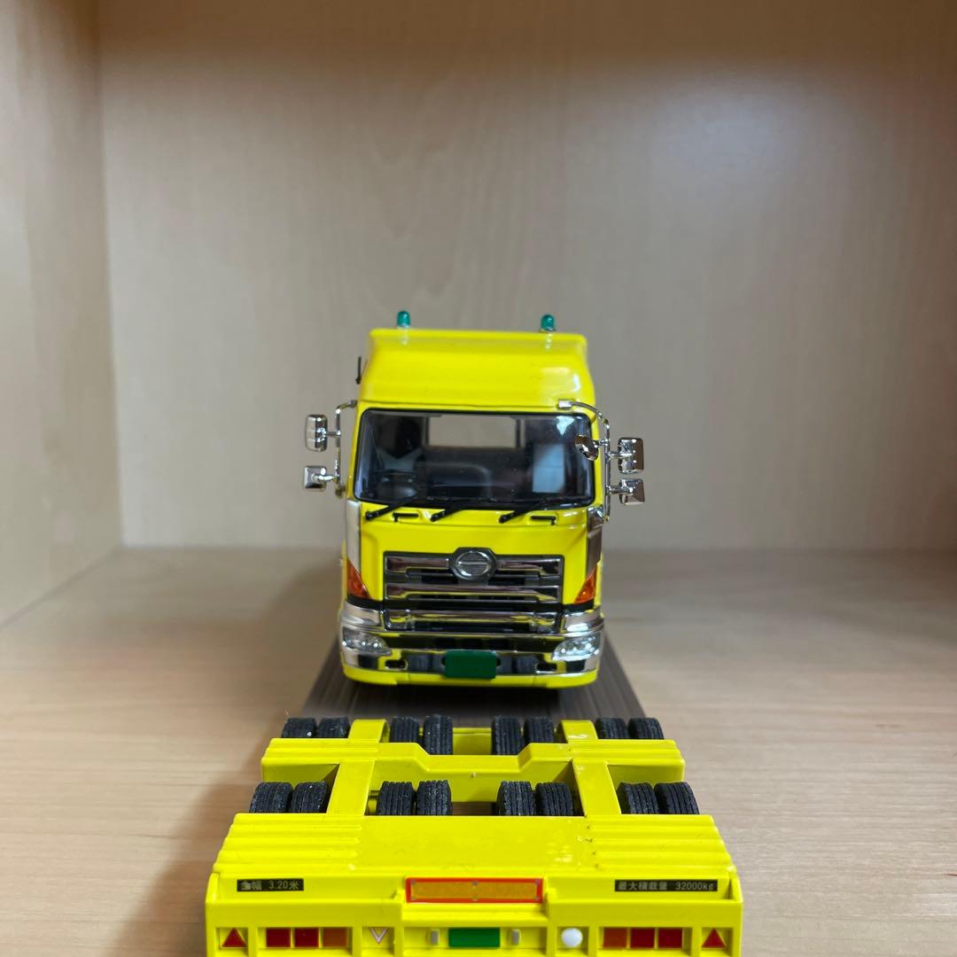 ケンクラフト 日野プロフィア 6x4 16輪中低床トレーラー 1/50 セット