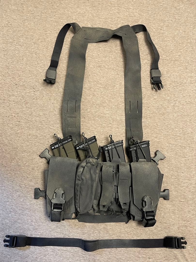 個人装備 Direct Action THUNDERBOLT COMPACT CHEST