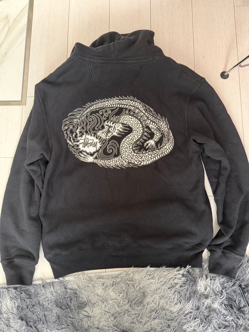 【STUSSY】 フーディー　ブラック　S