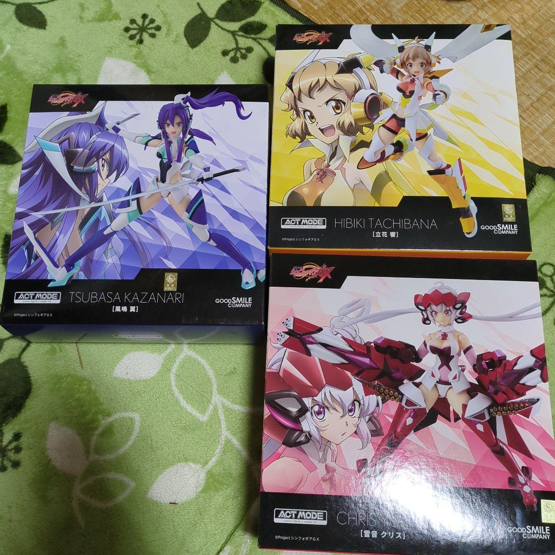 ACT MODE 戦姫絶唱シンフォギア　立花響　風鳴翼　雪音クリス　フィギュア