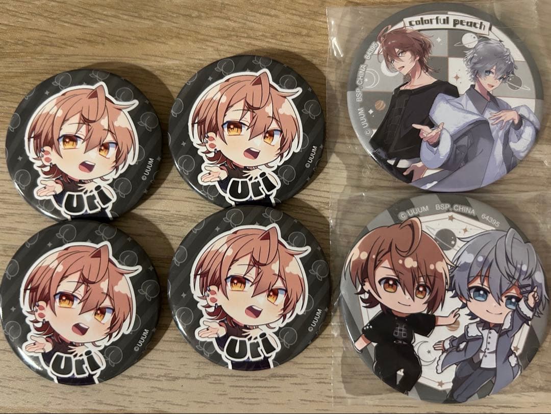 カラフルピーチ うり ヒロ 缶バッジ まとめ売り - メルカリ