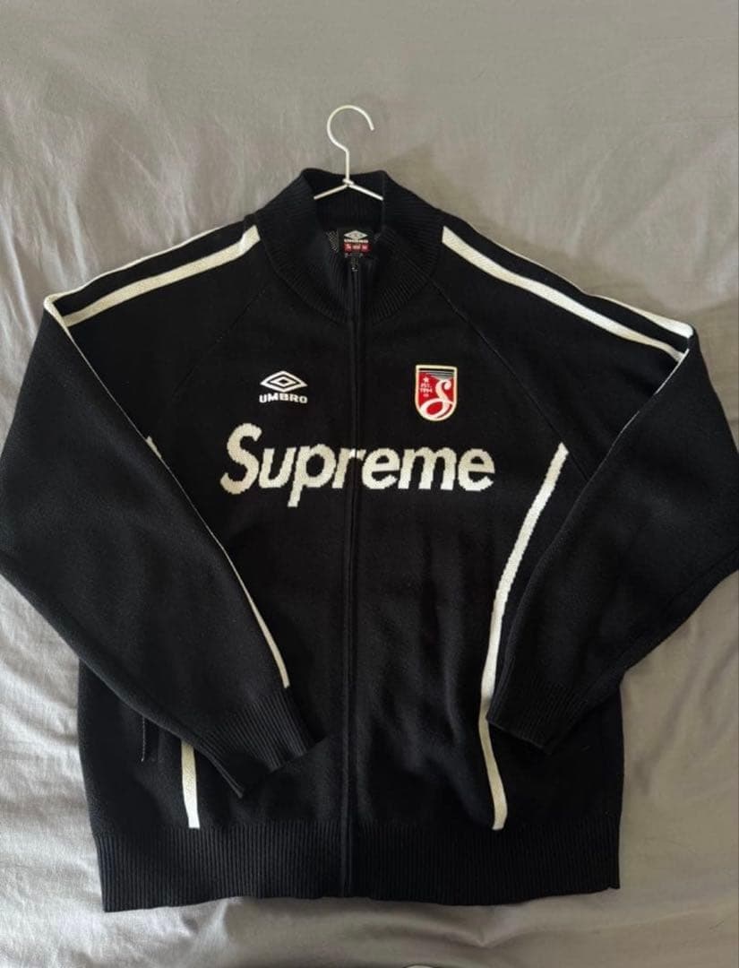 Supreme®/Umbro® Zip Up Sweater Black