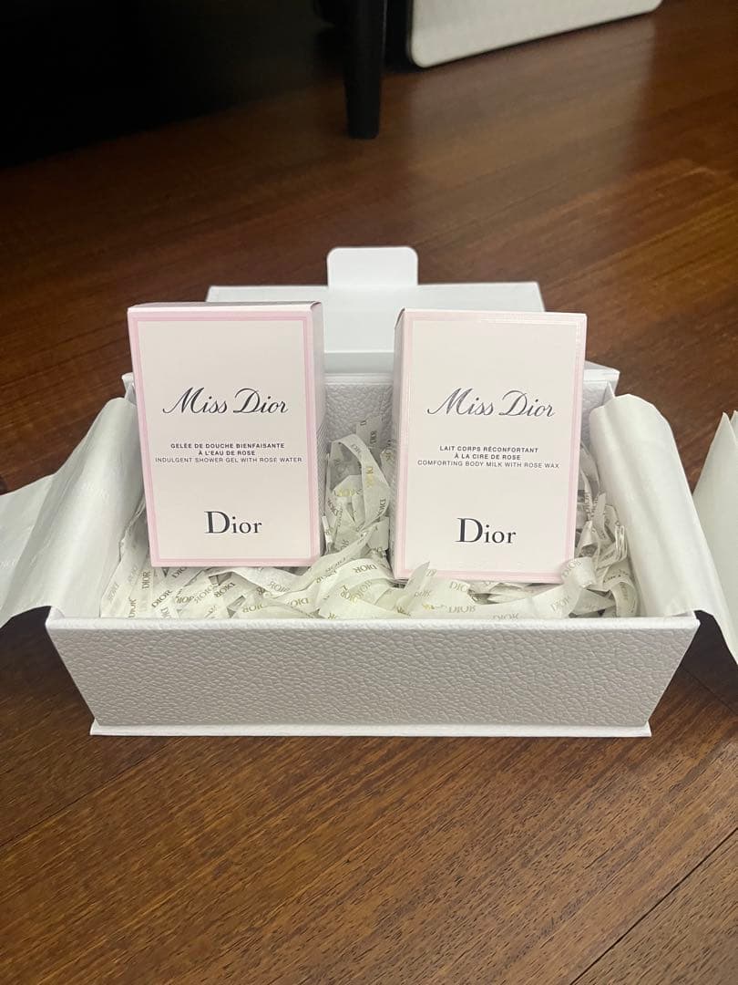 DIOR プレゼントセット