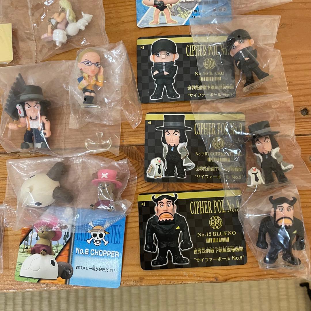 ワンピース】フィギュア・キーホルダーまとめ売り - メルカリ