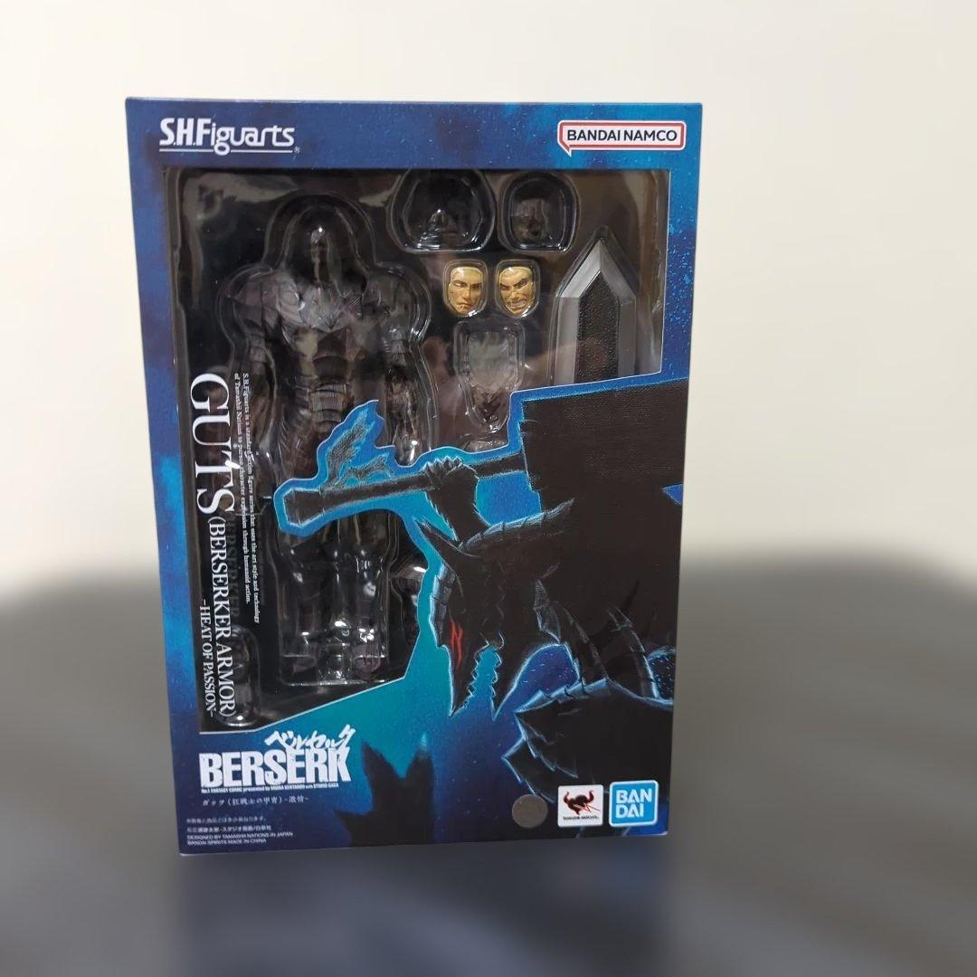 SHフィギュアーツ　ガッツ狂戦士（甲胄ver)