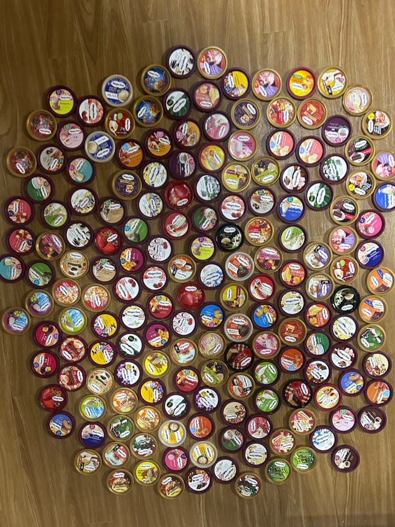 ハーゲンダッツ　蓋　174枚（86種類×2と重複が1種類）