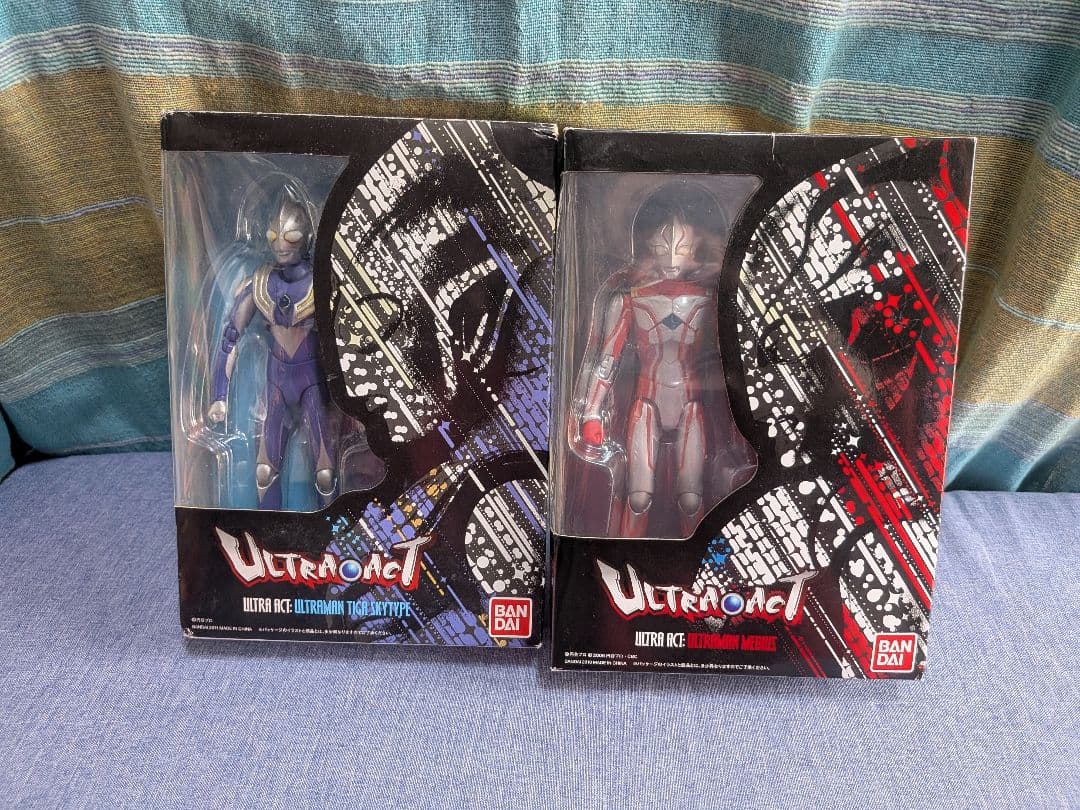 ULTRA-ACT ウルトラマンティガスカイタイプ·ウルトラマンメビウスセット