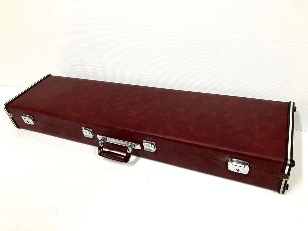 美品◇民謡三味線◇紅木 中棹 皮破れ無 鼈甲撥／竹駒／替え弦／ケース