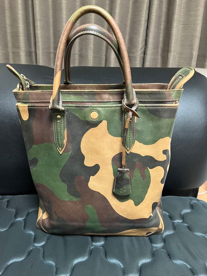 aniary カモフラ柄　迷彩デザイン レザートートバッグ　A4 メンズ