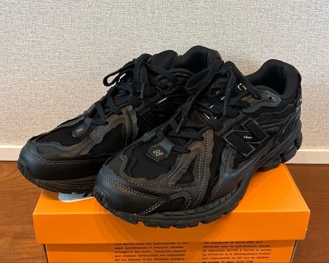 【美品】new balance Protection Pack M1906DF