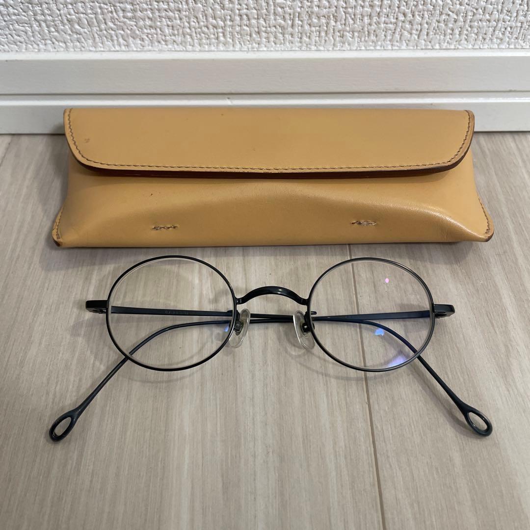 金子眼鏡　丸眼鏡　井戸多美男 作