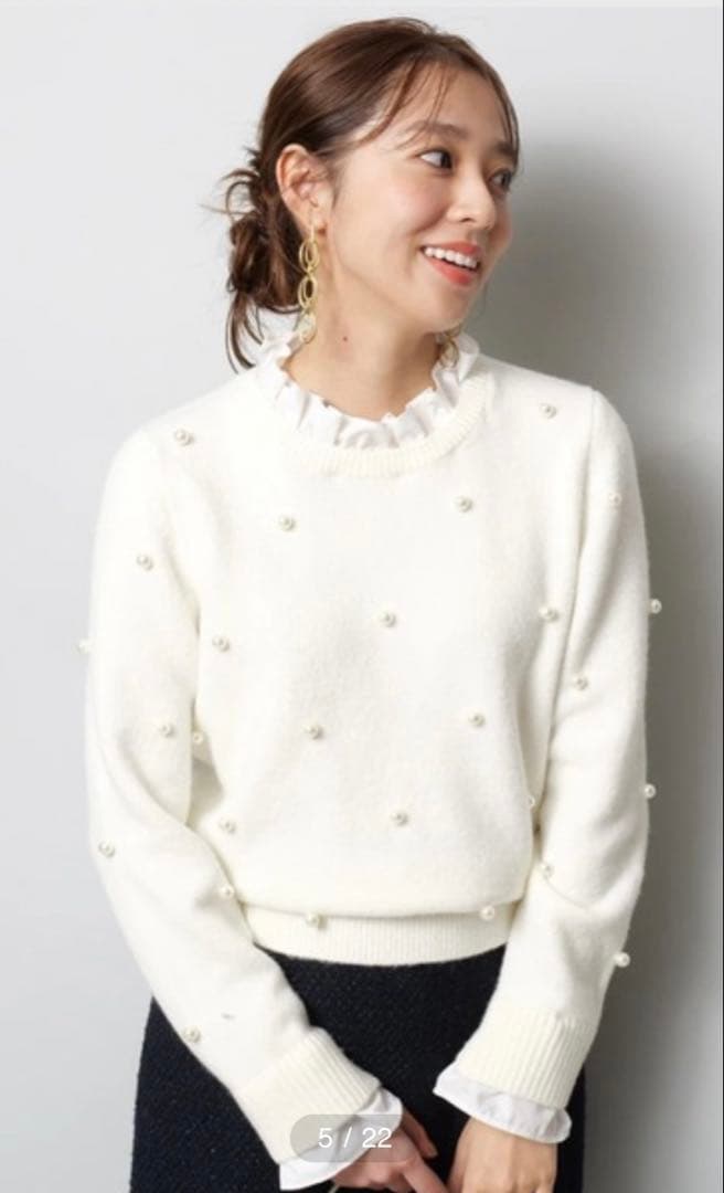 ♥*♡様 ジャスグリッティー パール刺繍プルオーバー ニット ホワイト JUSGLITTY（ジャスグリッティー）の「パール刺繍プルオーバー（ニット