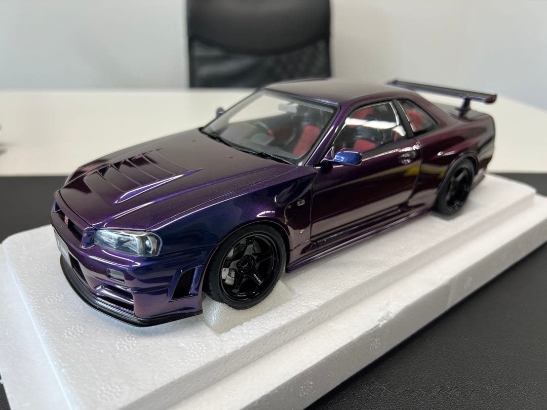 オートアート1/18 Nissan GT-R34 Nismo Z-Tune Amazon.com: AUTOart 1/18 Nismo R34 GT-R Z-tune Black Pearl