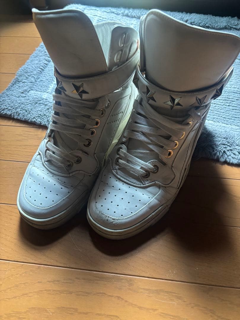 GIVENCHY タイソン サイズ40