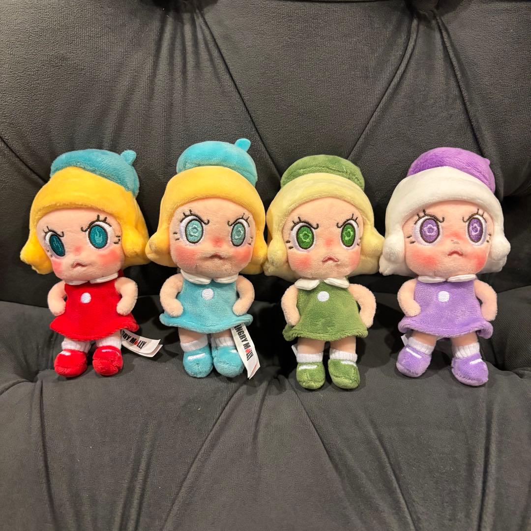 新品未使用】POPMART Angry Molly ぬいぐるみペンダント - メルカリ