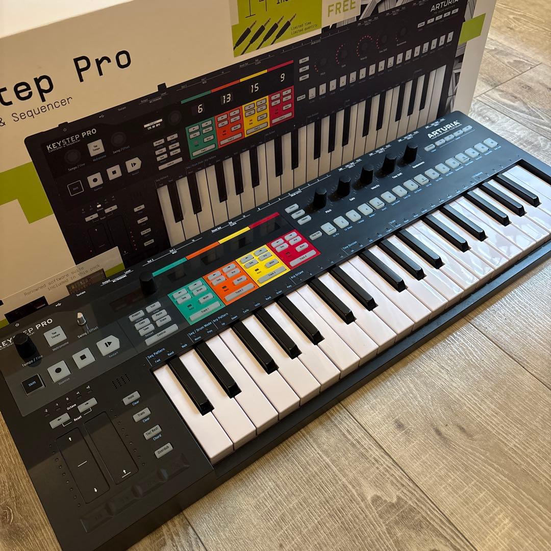 ARTURIA KEYSTEP PRO 37鍵 MIDIキーボード Black