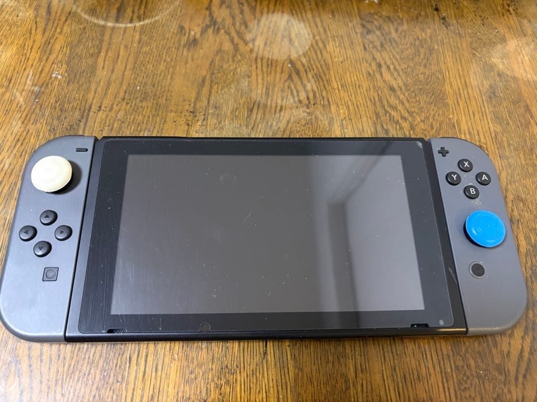 Nintendo Switch 本体 グレー カスタムボタン eXtremeRate Nintendo Switch 2ジョイコン対応交換フルセットボタン