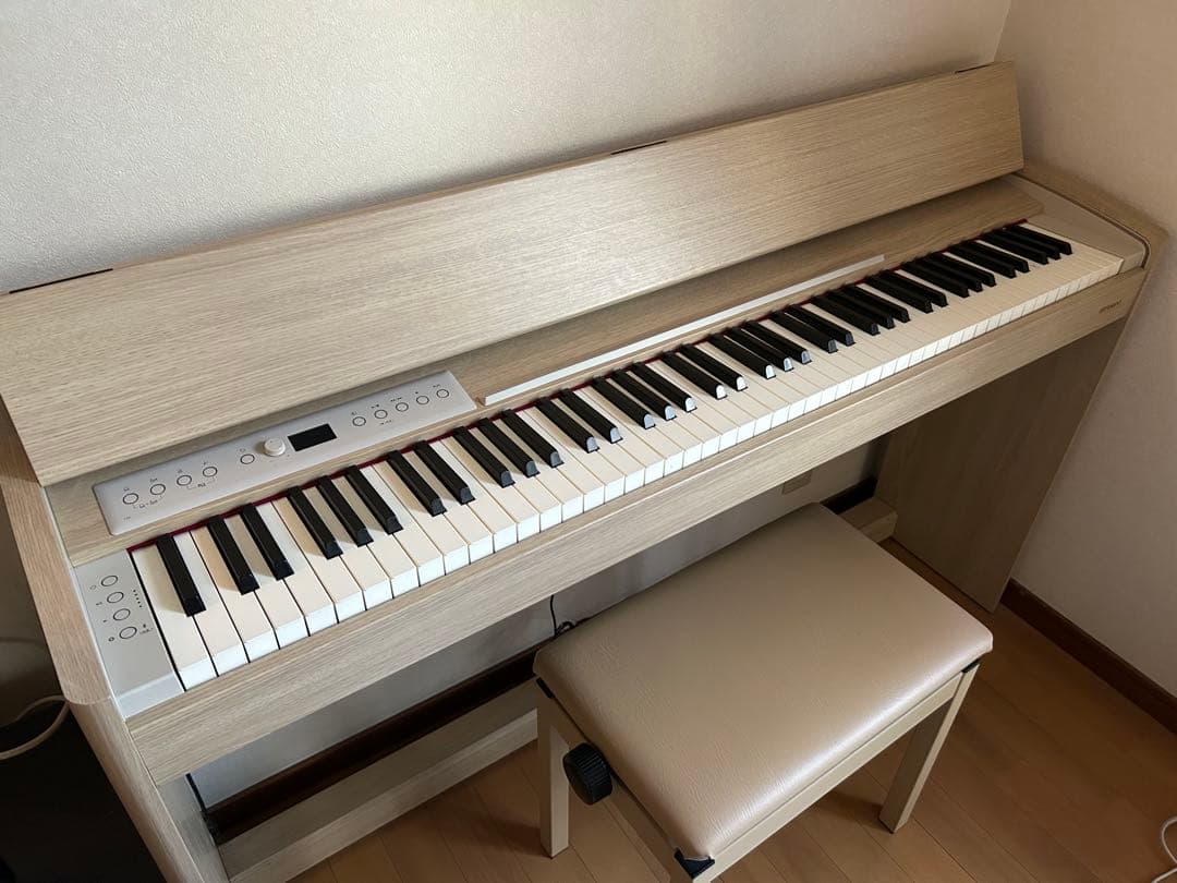 椅子は別売】ローランド電子ピアノ F701 - メルカリ