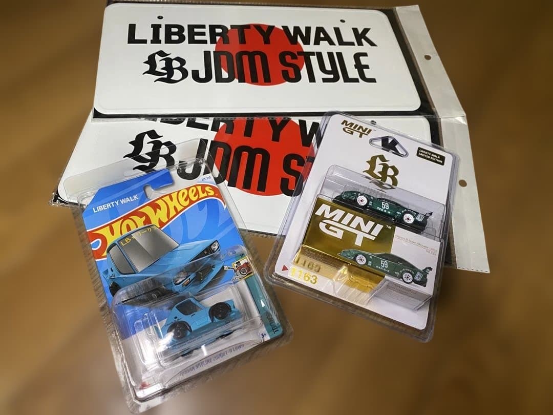 リバティーウォークミニカー＆プレートセット