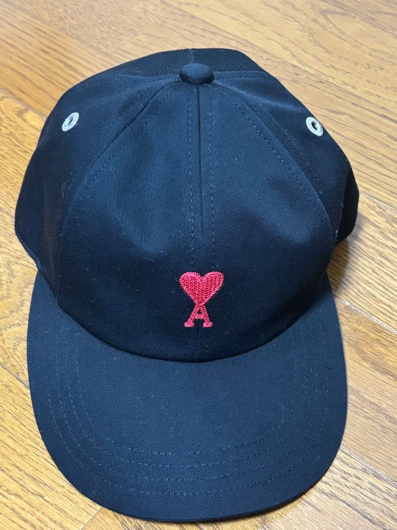 ［最終値下げ］キャップ アミパリス AMI Paris 帽子 ブラック