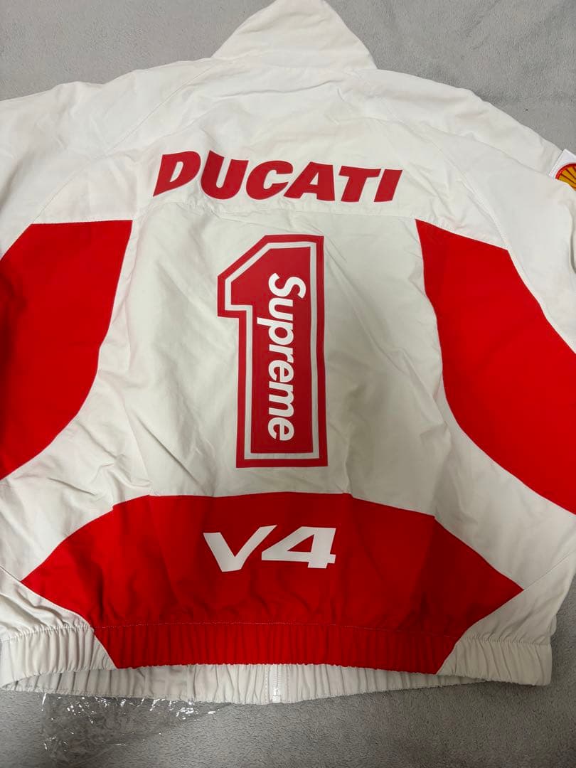 Supreme Ducati ナイロンジャケット V4 - メルカリ