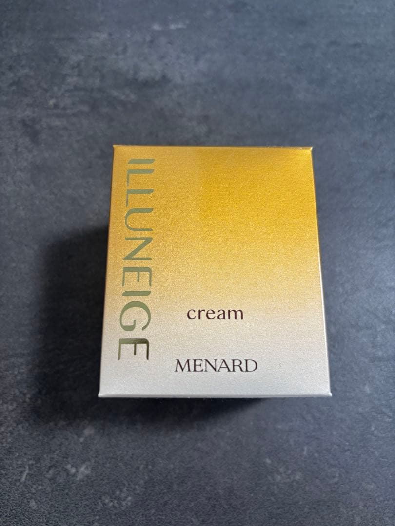 メナード　イルネージュ　クリーム　MENARD ILLUNEIGE 30g