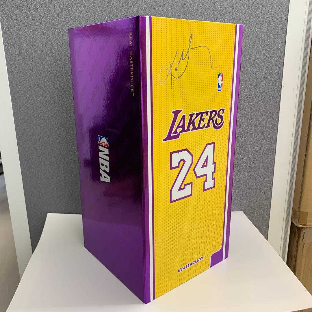 エンターベイ　コービーブライアント